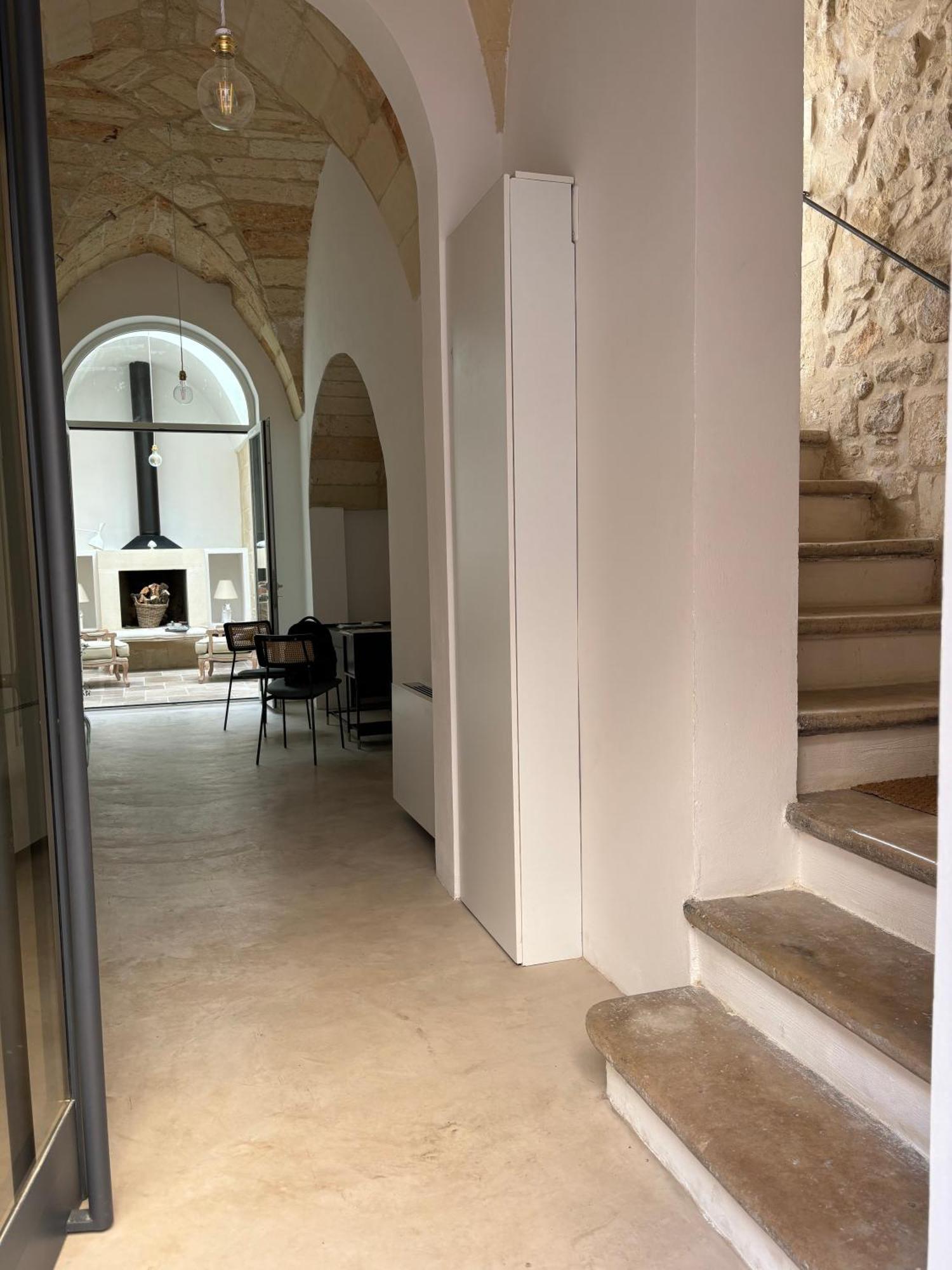 Alora Boutique Suites 莱切 外观 照片
