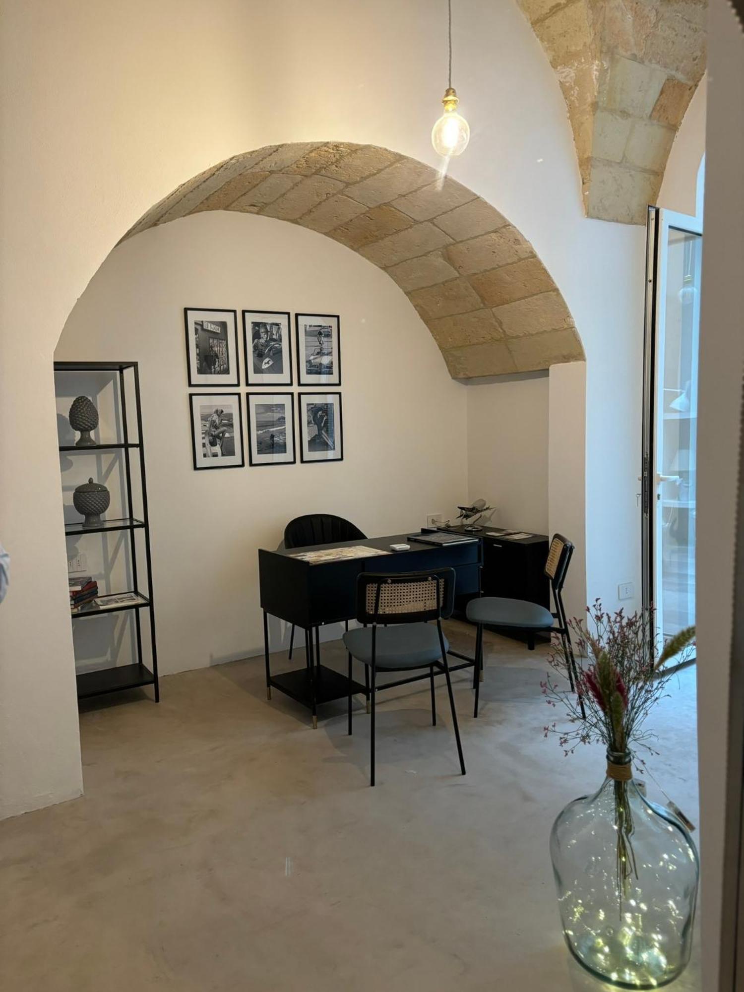 Alora Boutique Suites 莱切 外观 照片