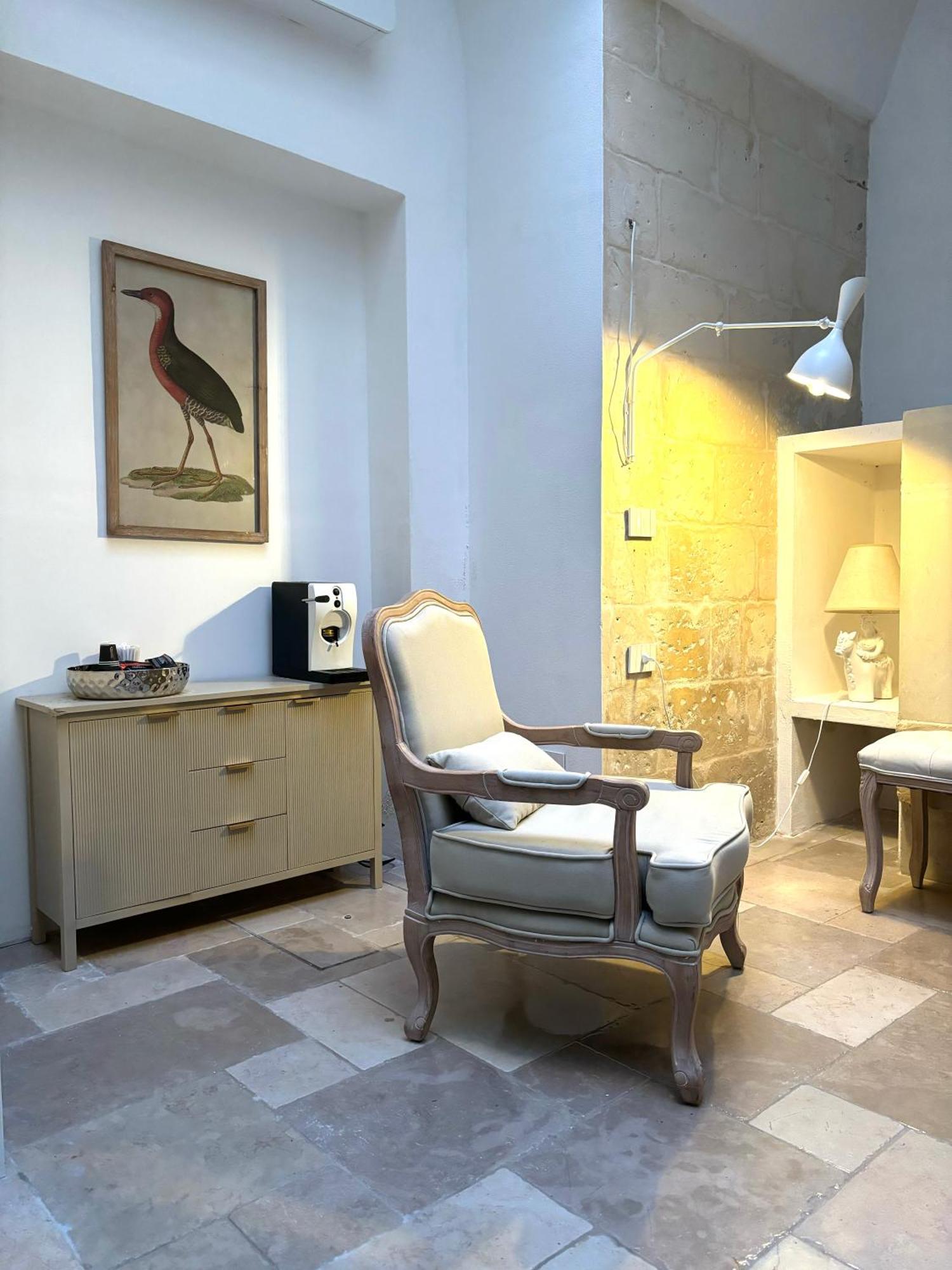 Alora Boutique Suites 莱切 外观 照片